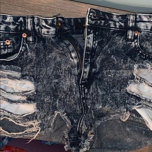 cutoff denim distressed shorts